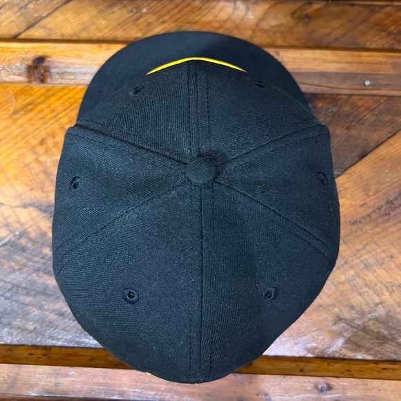 Men’s Flat-bill GB Packers Hat - 7 & 3/8 - Black - Picture 4 of 6